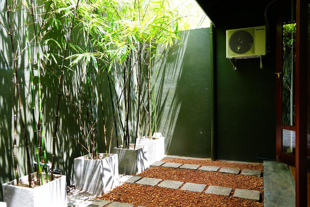 Lespri Grand Negombo Quarto foto